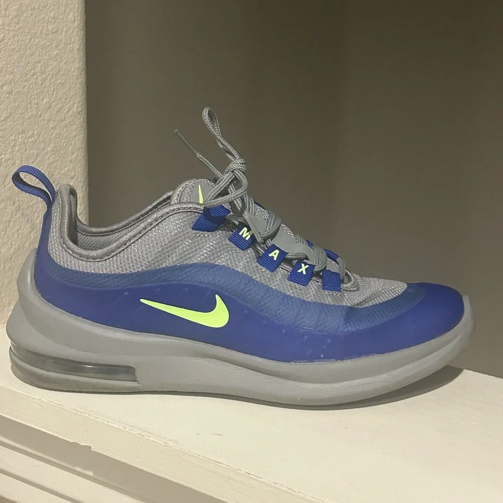 Nike Shoes Air Max Boys 4Y Youth Kids Blue Grey Axis GS Sneaker CZ9700001 Sports - Picture 2 of 9